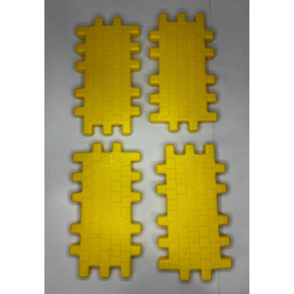 Vintage Little Tikes Waffle Blocks 33 pieces House Parts Road All Yellow